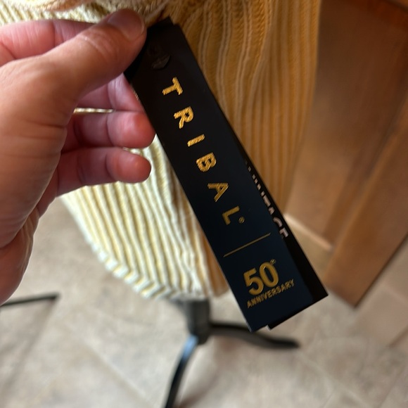 Tribal Jeans Vintage Honey Sweater - M - Picture 9 of 11